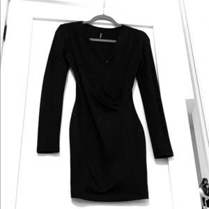 Black long sleeve dress